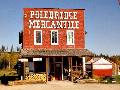 polebridge mercantile near glacier