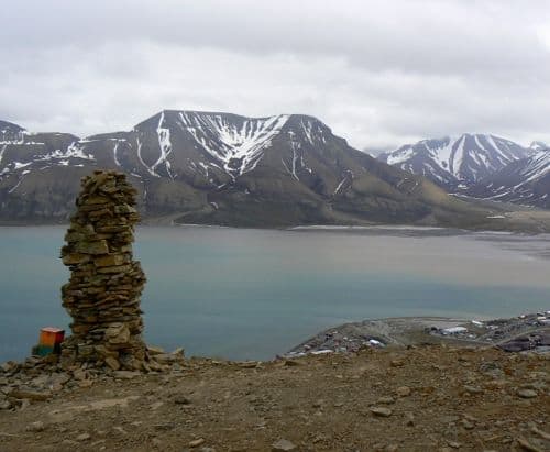 Plateau Mountain hike in Longyearbyen