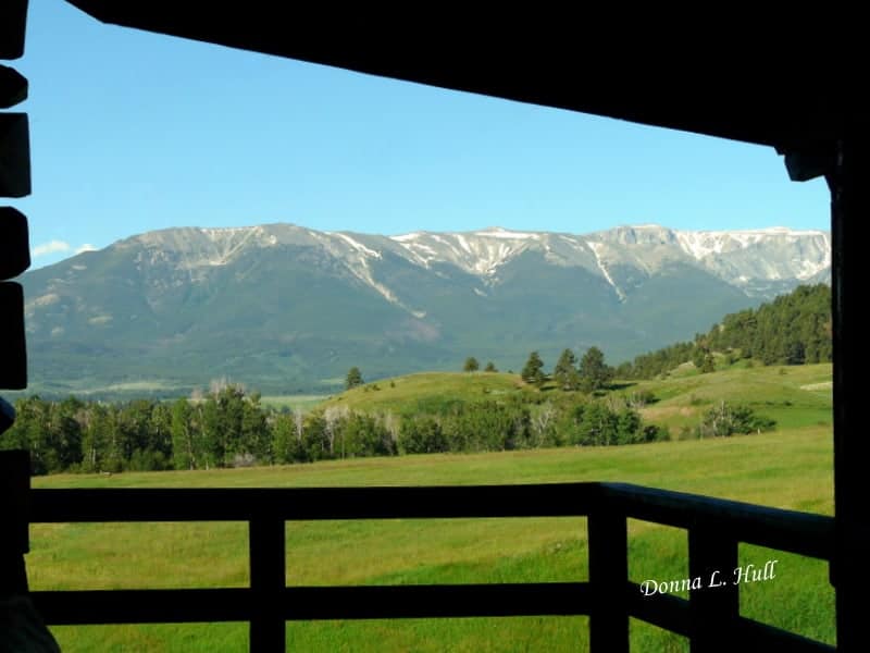 deck-view-mystic-rose-cabin-montana