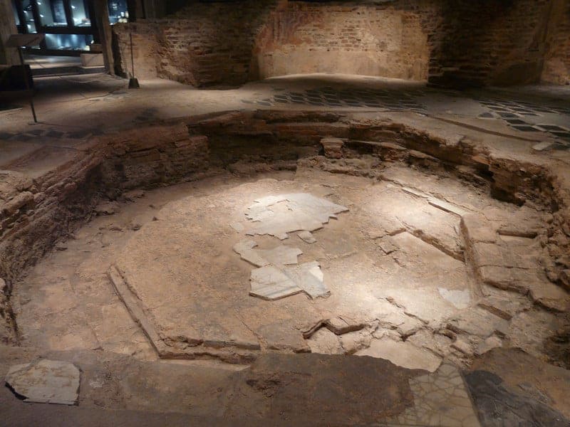 Under Milan's Duomo a selfguided tour of the crypt