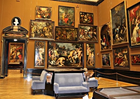 luxury-vienna-museum-visit