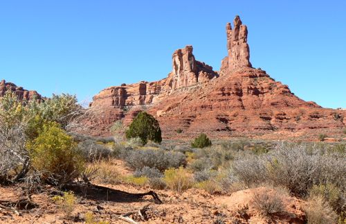 How to Visit Valley of the Gods in Southeastern Utah