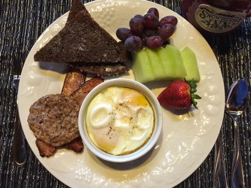 Breakfast at Snowberry Inn: Cream Eggs Recipe